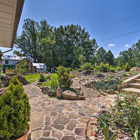 Charming Cottage Less Than 10 Mi To Wineries And Skiing! Nellysford エクステリア 写真