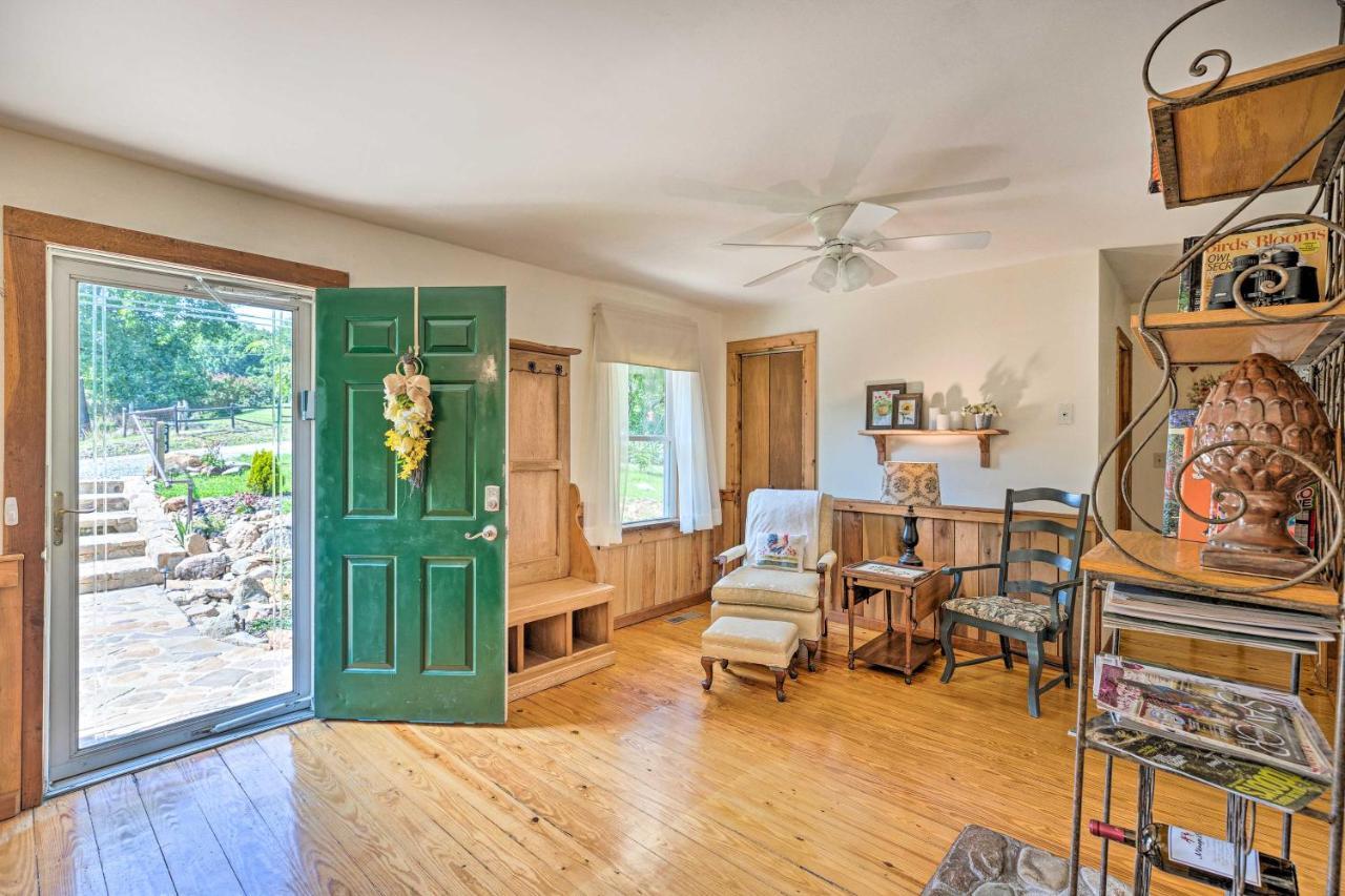 Charming Cottage Less Than 10 Mi To Wineries And Skiing! Nellysford エクステリア 写真