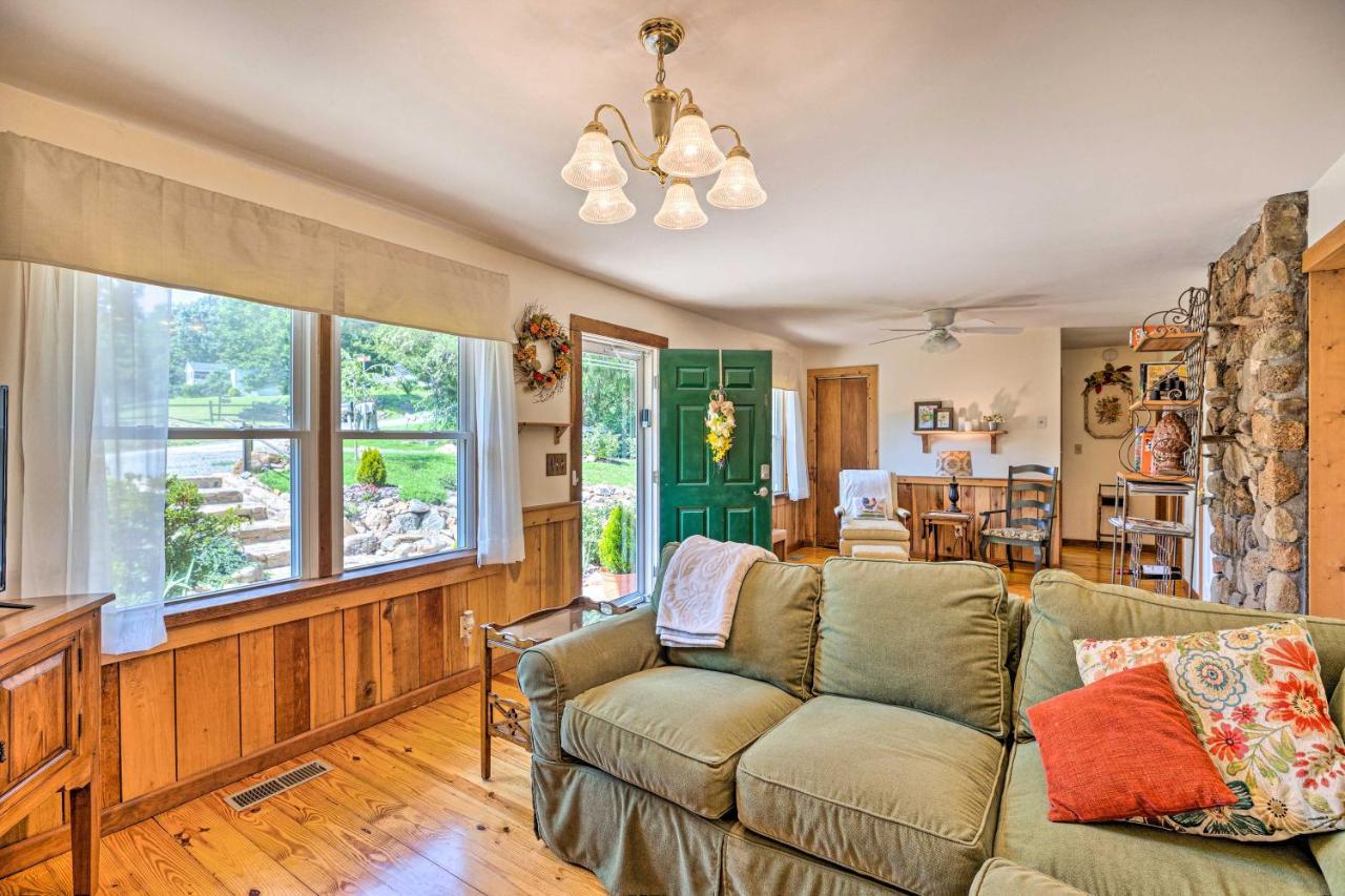 Charming Cottage Less Than 10 Mi To Wineries And Skiing! Nellysford エクステリア 写真